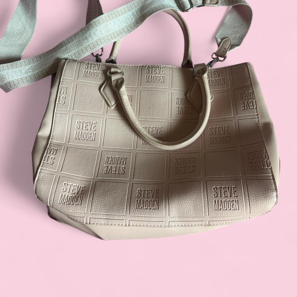 Steve Madden light pink Embossed Tote Bag - Picture 1 of 7